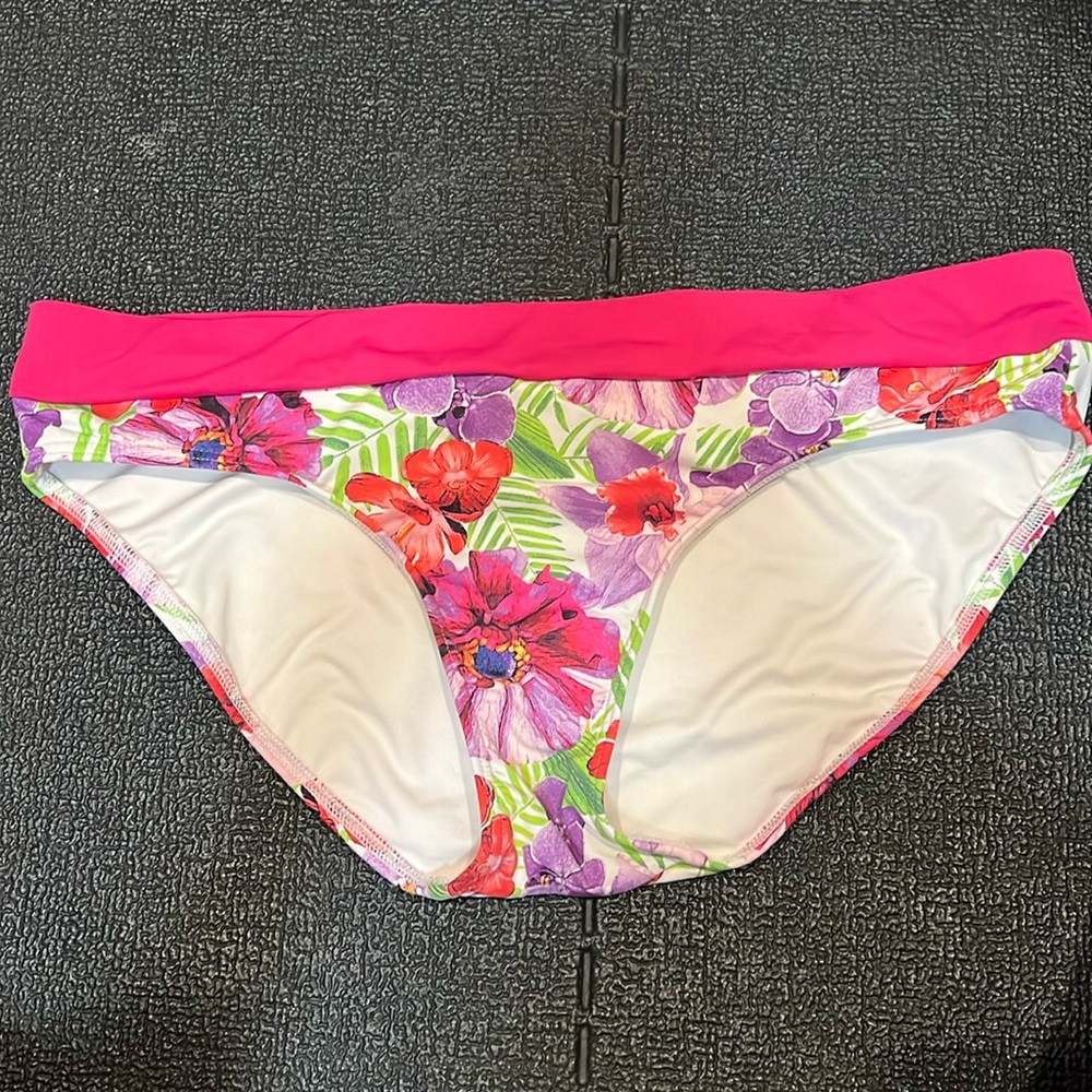 Lands end floral bikini bottom